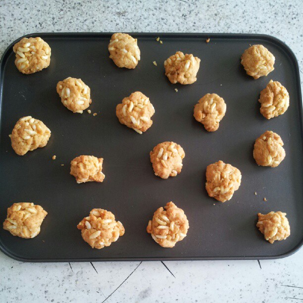 Cooking. Eating. Eating, Cooking - Cheese & puffed rice bites Cooking. Eating. Eating, Cooking - Cheese & puffed rice bites